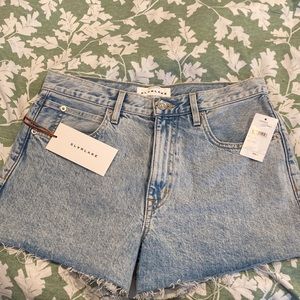 SLVRLAKE NWT Farrah shorts size 27